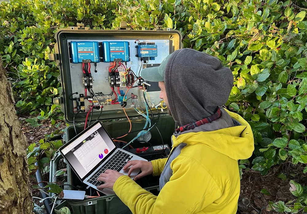 WIDE_Solar_battery_off_grid_tied_electrician_renewable_energy_Vancouver_ island_14